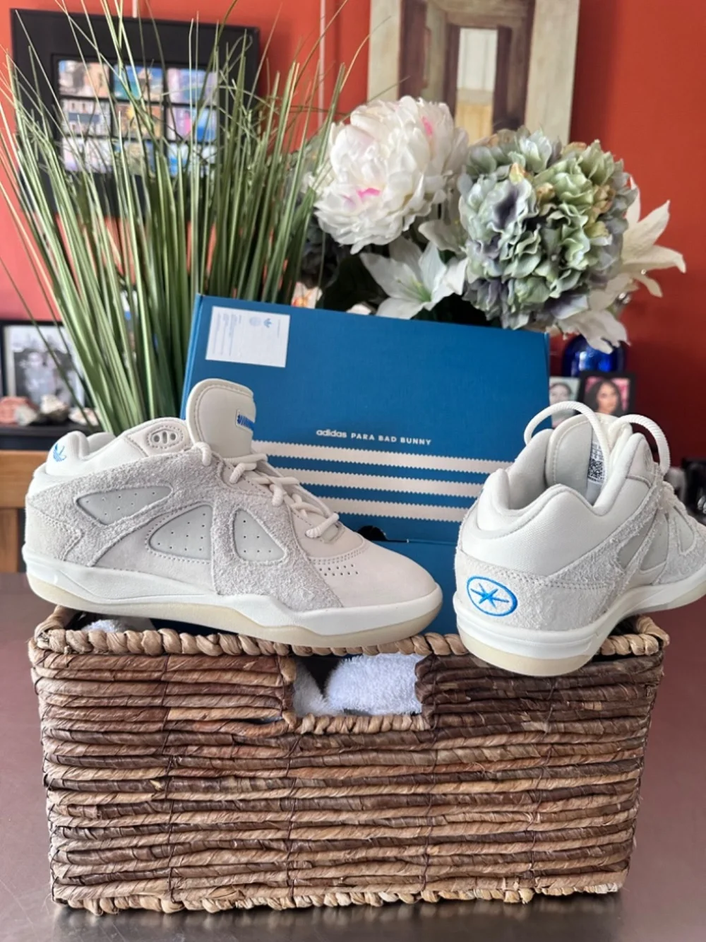 Bad Bunny x adidas BadBo 1.0 Resilience White KJ1468 Size  7 1/2 W or 6 1/2 M